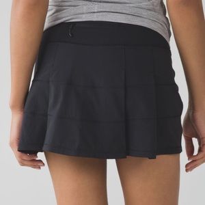 Lululemon Pace Rival Skirt II (Regular)
Black